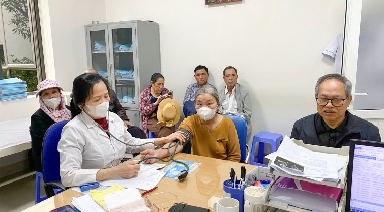 KHOA BỆNH NHIỆT ĐỚI